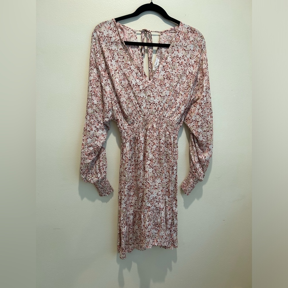 Sz small, long sleeve short dress